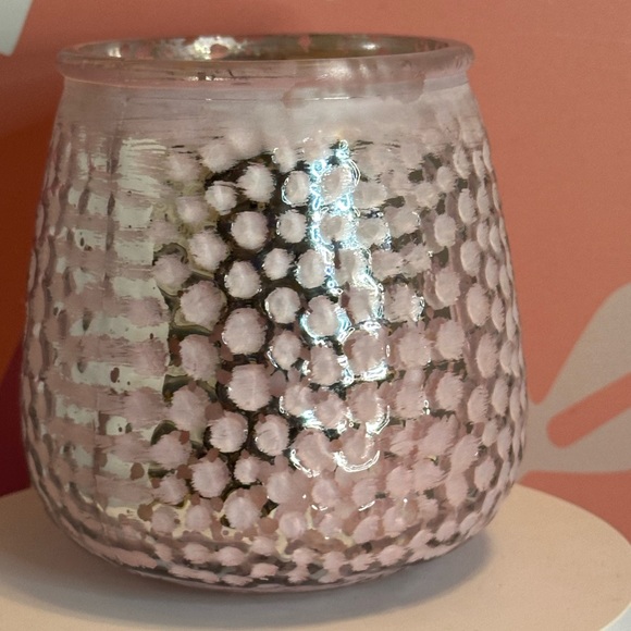 PINK SANDS, SCENT UNLEASHED LLC, LUXURY HAND POURED SCENTED CANDLES.. - Picture 1 of 5
